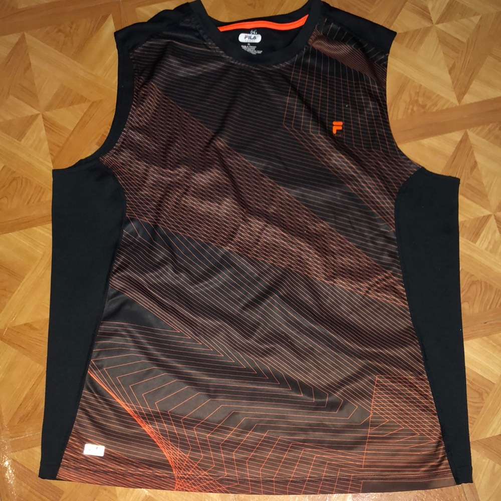 Fila tank